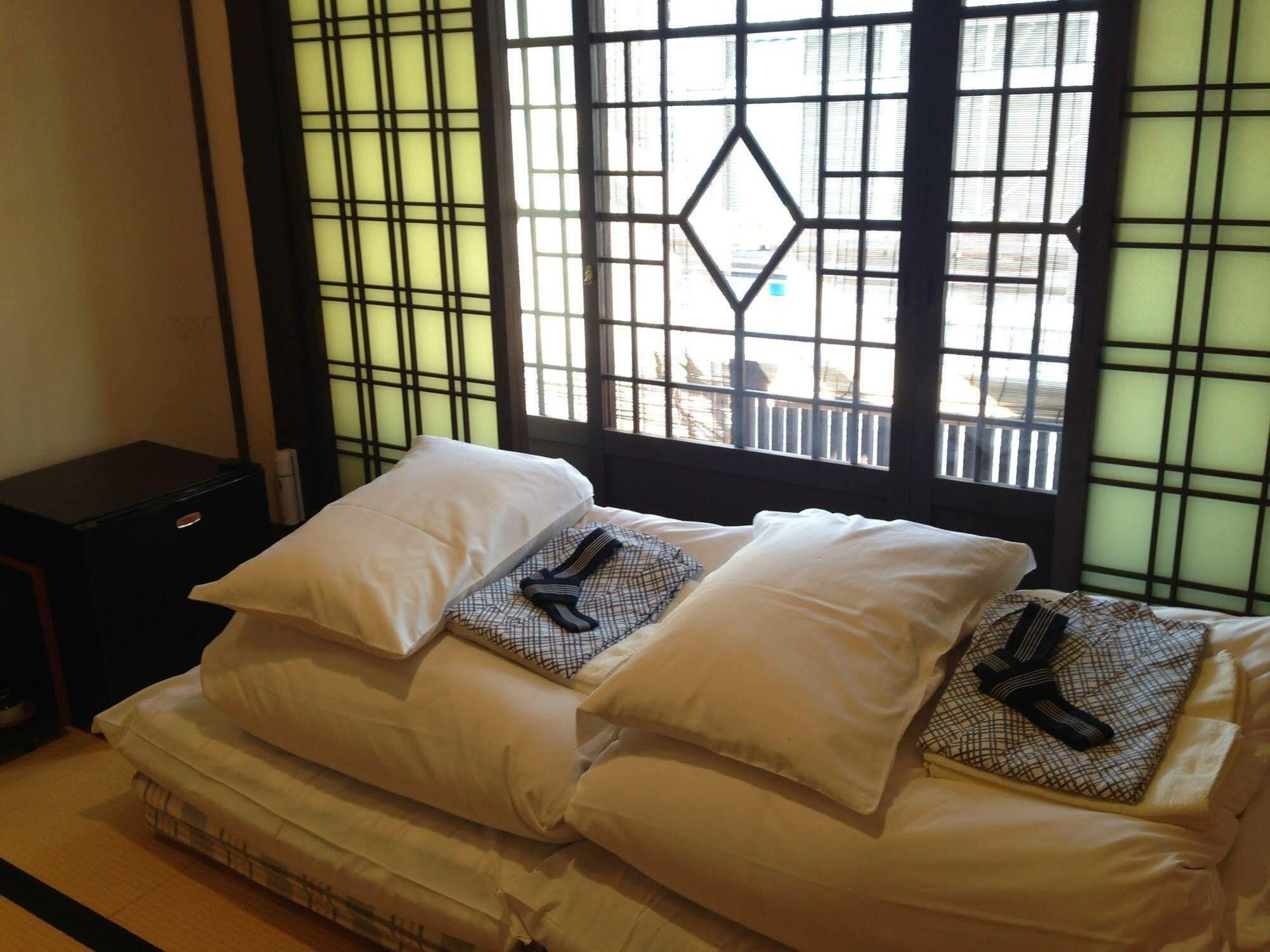 京宿 ロマン館 2* 京都市